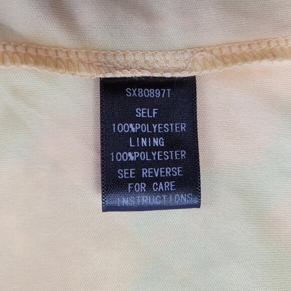 Ark & Co Pastel Crochet 2 piece Skirt & Crop Top size Medium - Picture 14 of 15